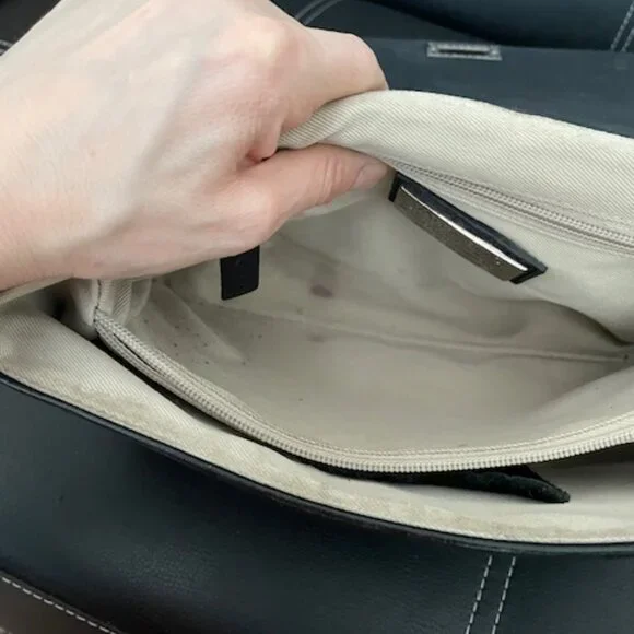 Mario Valentino Black Leather Quilted Crossbody - Picture 2 of 5